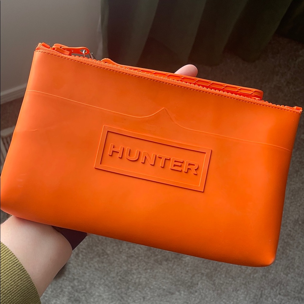 Hunter x Target Rubber Pouch